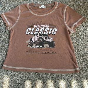 Tilly’s brown graphic top size small